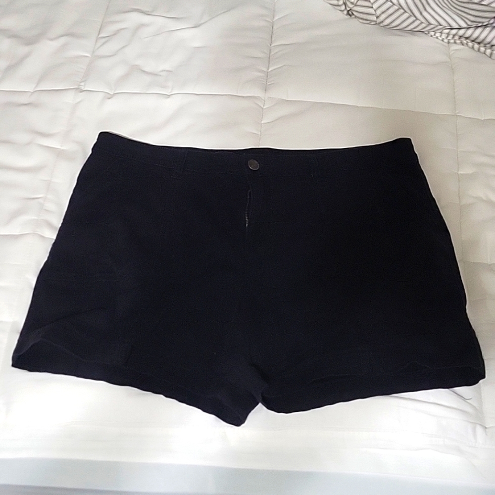 Style & Co black shorts 16